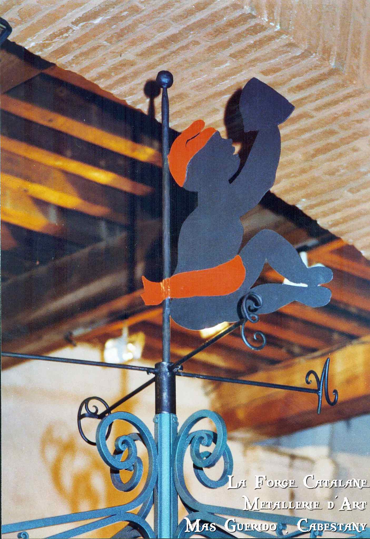 girouette fer motif catalan forge catalane.jpg